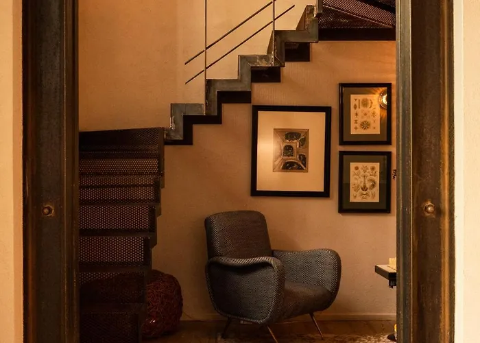 Boutique Loft Steps From The Colosseum - Gio Apartament *